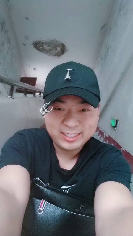 前世今生的爱的第一张照片--吉林残疾人相亲网