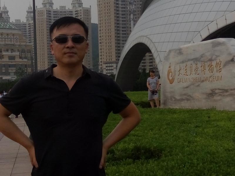豁达的第一张照片--吉林残疾人相亲网