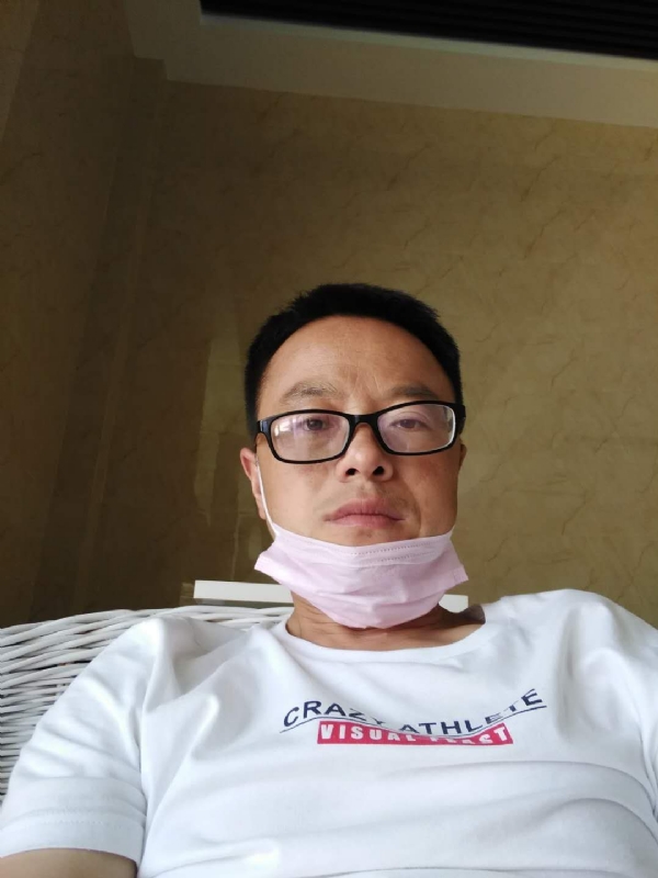 小马奔腾的第一张照片--吉林残疾人相亲网