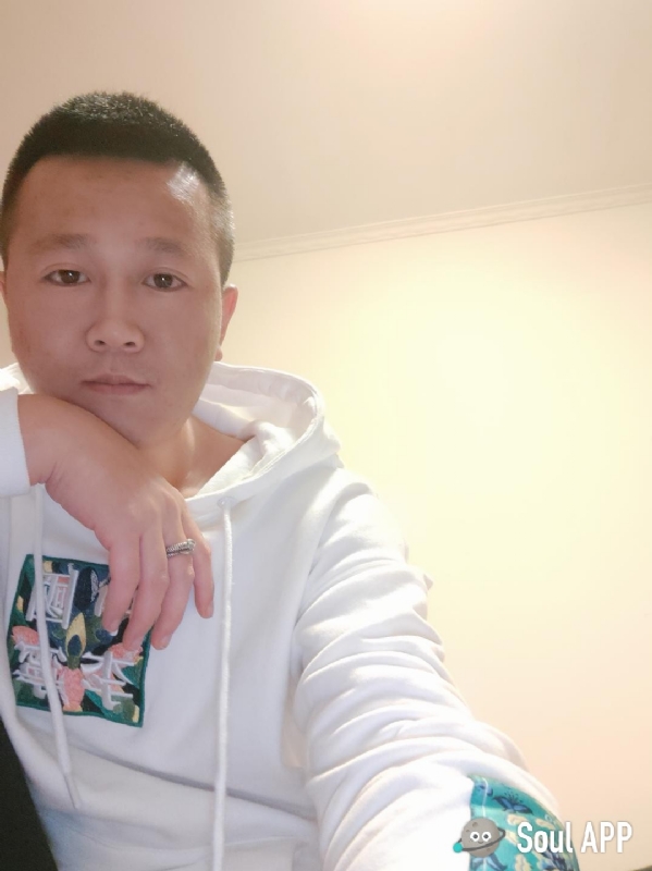 Away的第一张照片--吉林残疾人相亲网