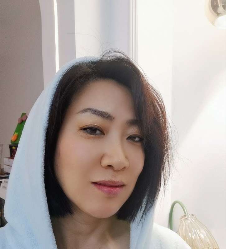 火玫瑰的第一张照片--吉林残疾人相亲网